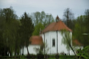 Zwierzyniec, Kościółek na wodzie